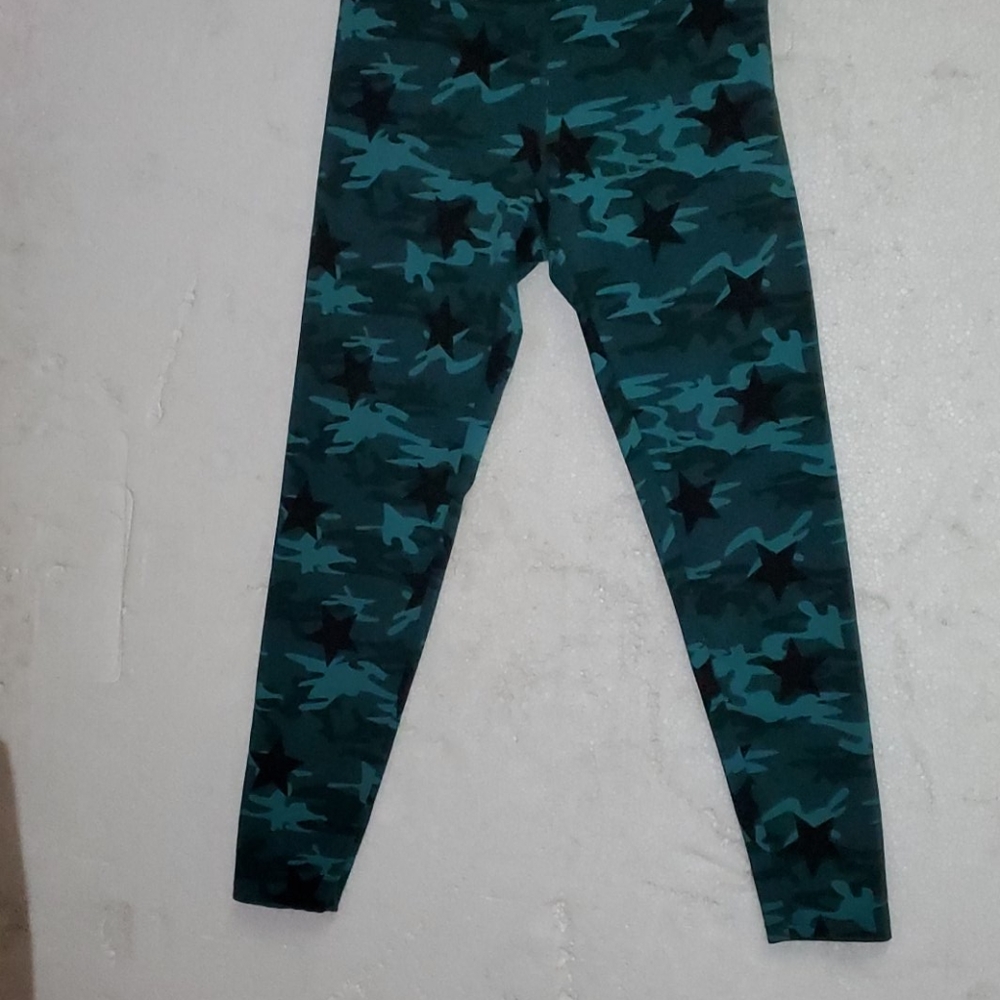 Workout pants / leggings